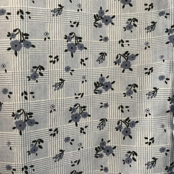 Kenneth Cole Floral Button-Up Shirt (NWT) - Picture 8 of 14